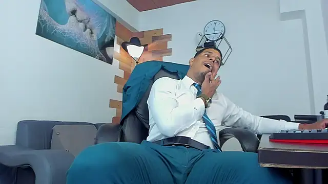 vincen jose online show from February 2025 01:52:02 AM