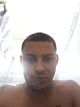 Snapshot of emrehliug12 chatting on March 2025 01:08:01 PM emrehliug12 online show from March 2025 01:08:01 PM