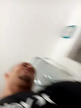 Snapshot of emrehliug12 chatting on September 2025 04:40:02 PM emrehliug12 online show from September 2025 04:40:02 PM