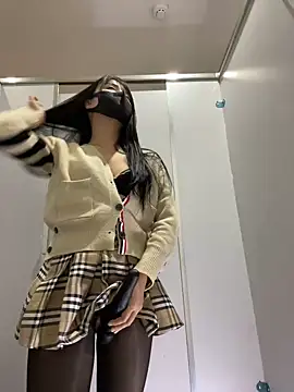 Snapshot of Asia-Lynn chatting on January 2025 04:54:02 PM Asia-Lynn online show from January 2025 04:54:02 PM