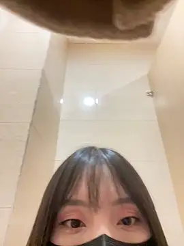 Asia-Lynn online show from March 2026 10:59:01 AM