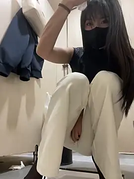 Asia-Lynn online show from March 2026 12:49:01 PM