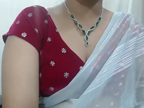 Snapshot of Lovely_Siri_23 chatting on November 2025 01:11:01 PM Lovely Siri 23 online show from November 2025 01:11:01 PM