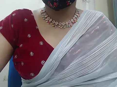 Snapshot of Lovely_Siri_23 chatting on December 2025 07:53:02 PM Lovely Siri 23 online show from December 2025 07:53:02 PM