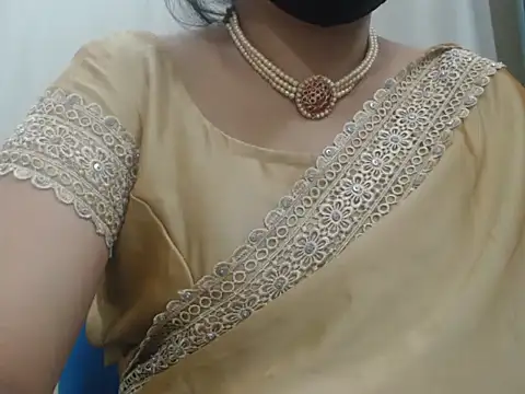 Snapshot of Lovely_Siri_23 chatting on August 2026 10:19:01 PM Lovely Siri 23 online show from August 2026 10:19:01 PM