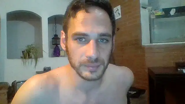 Snapshot of Stevenson988 chatting on October 2025 02:33:01 AM Stevenson988 online show from October 2025 02:33:01 AM