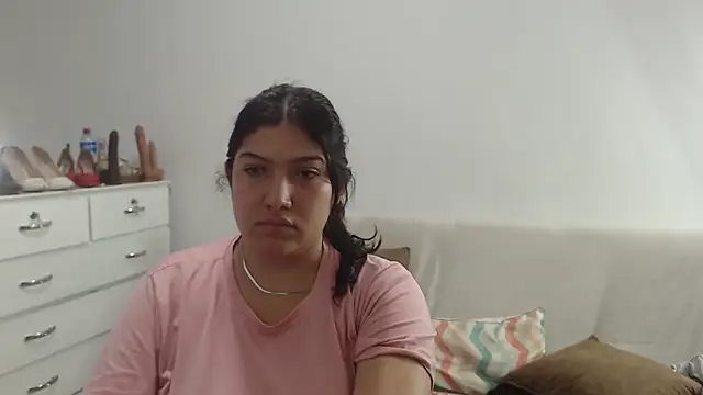 ammarahot7777 online show from April 2026 02:27:02 AM