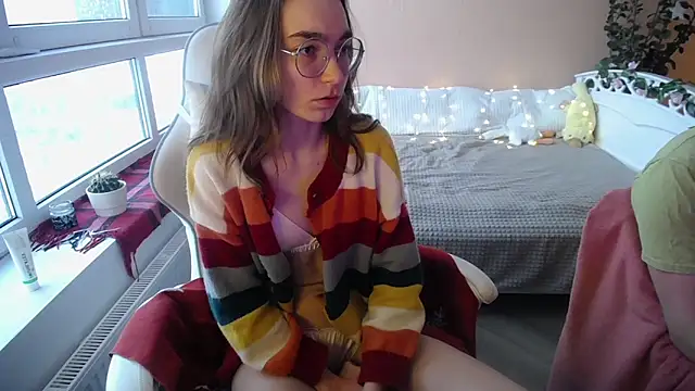 Snapshot of MissLinaDream chatting on February 2025 02:35:02 PM MissLinaDream online show from February 2025 02:35:02 PM