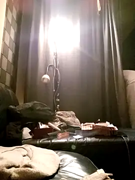 Snapshot of PIercingBoy38 chatting on November 2025 09:03:01 PM PIercingBoy38 online show from November 2025 09:03:01 PM