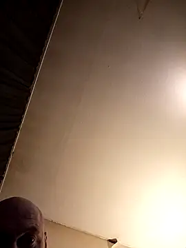 Snapshot of PIercingBoy38 chatting on December 2025 06:02:01 PM PIercingBoy38 online show from December 2025 06:02:01 PM