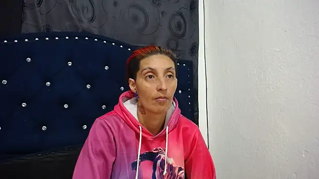 anyu1306 online show from December 2024 02:09:02 AM