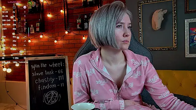 ReiYosimoto online show from March 2026 11:21:02 AM