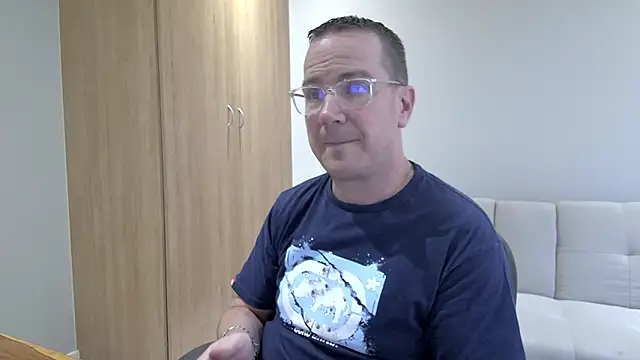 BrettJ81 online show from February 2026 02:59:02 PM