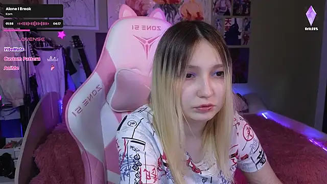 Evie Ro online show from December 2024 02:05:01 AM