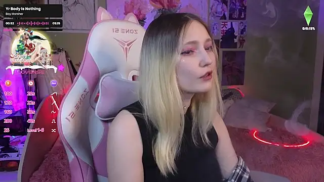 Evie Ro online show from December 2024 09:47:02 PM