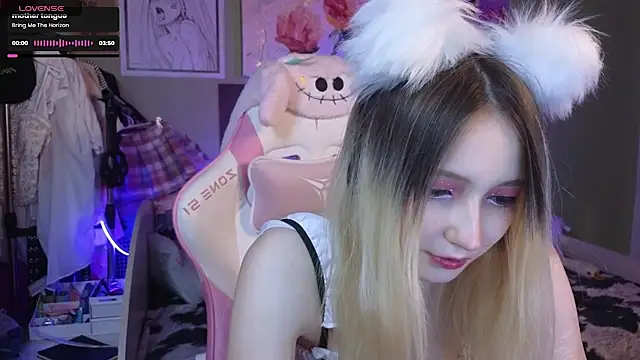 Evie Ro online show from February 2025 08:14:02 PM