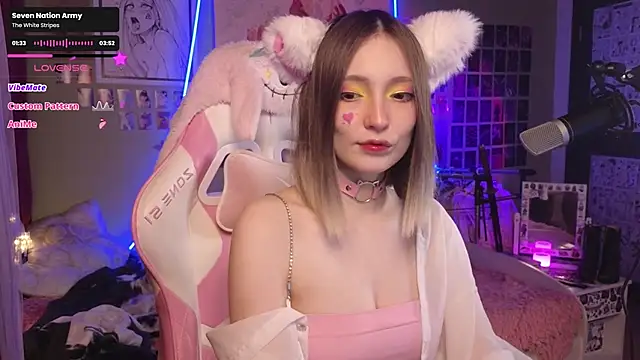 Evie Ro online show from November 2025 10:09:02 PM