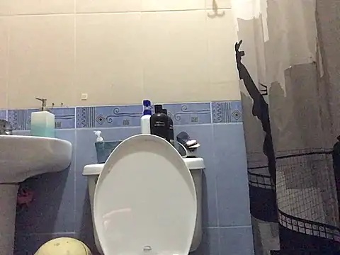 Snapshot of Mangopitudo chatting on January 2025 07:50:01 AM Mangopitudo online show from January 2025 07:50:01 AM