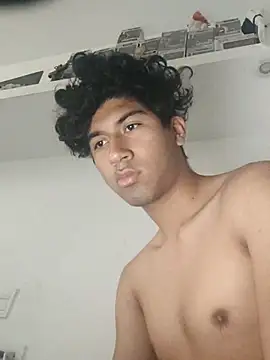 Snapshot of Mangopitudo chatting on March 2025 05:41:02 PM Mangopitudo online show from March 2025 05:41:02 PM