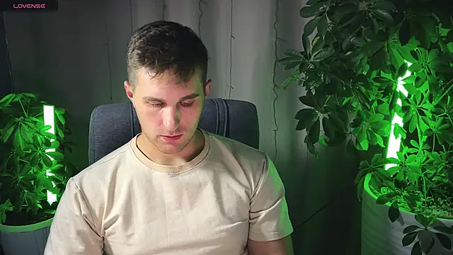 Sweeet  boy online show from February 2025 09:31:02 PM