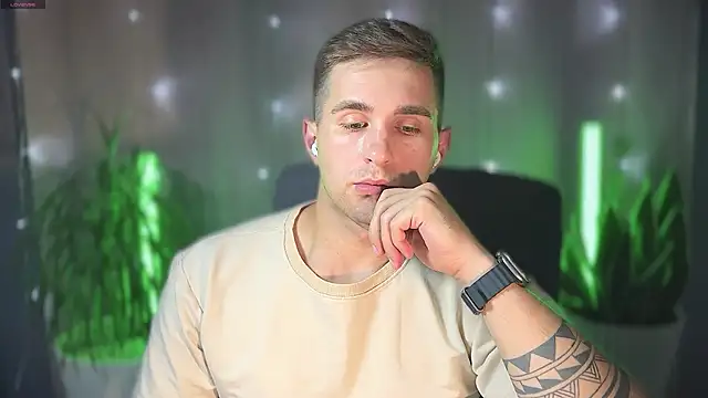 Sweeet  boy online show from March 2025 05:52:01 PM