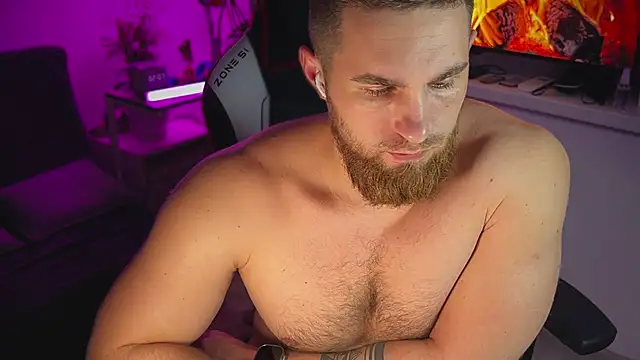 Snapshot of Sweeet__boy chatting on February 2026 11:09:01 PM Sweeet boy online show from February 2026 11:09:01 PM