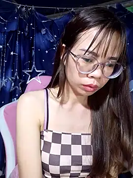   Mai-love19   online show from January 2026 11:31:01 PM