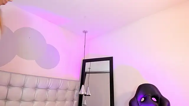 Snapshot of pervert_lizza chatting on March 2025 10:35:02 AM pervert lizza online show from March 2025 10:35:02 AM