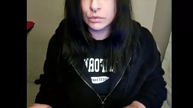 Lustylia online show from March 2026 04:25:01 PM