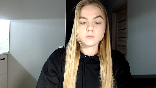 Snapshot of Sunbeam_ chatting on January 2025 05:27:01 PM Sunbeam online show from January 2025 05:27:01 PM