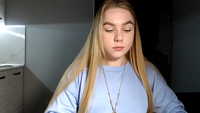 Snapshot of Sunbeam_ chatting on March 2025 10:28:02 PM Sunbeam online show from March 2025 10:28:02 PM