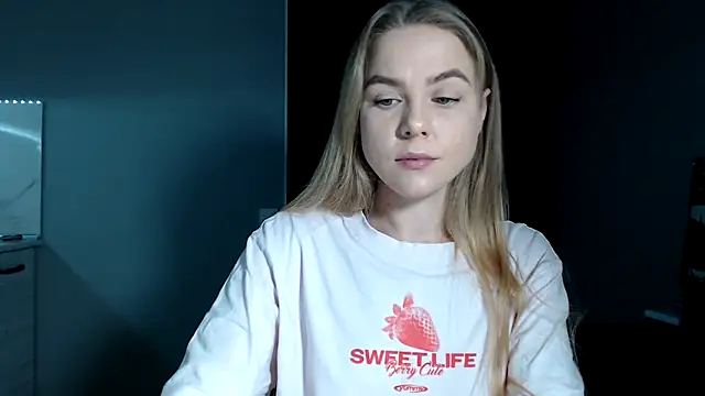 Snapshot of Sunbeam_ chatting on November 2025 05:02:01 PM Sunbeam online show from November 2025 05:02:01 PM