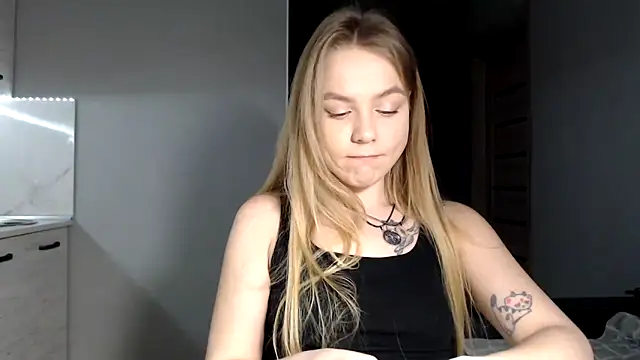 Snapshot of Sunbeam_ chatting on March 2026 08:04:01 PM Sunbeam online show from March 2026 08:04:01 PM