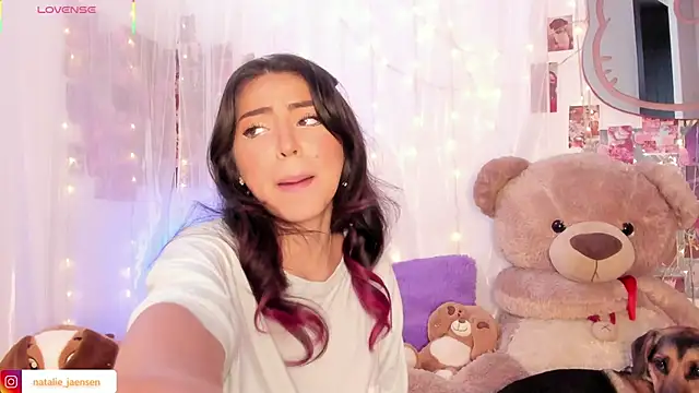 natalie jaensen online show from February 2026 06:06:02 PM