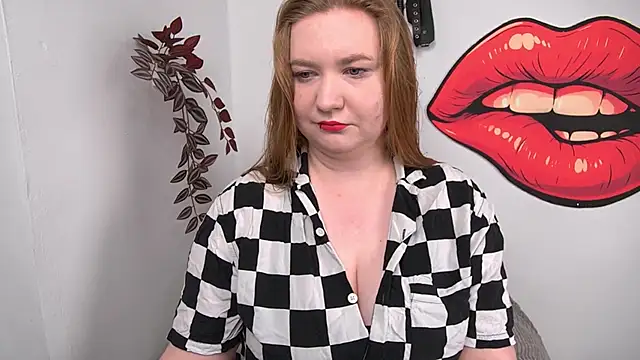 LaraDream online show from February 2026 02:26:01 PM