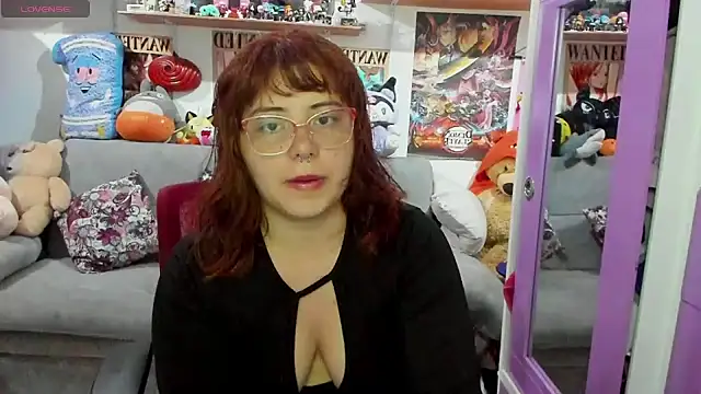 Snapshot of soficammy chatting on December 2024 11:30:01 PM soficammy online show from December 2024 11:30:01 PM