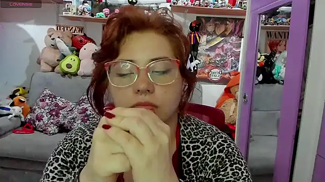 Snapshot of soficammy chatting on December 2024 08:31:02 AM soficammy online show from December 2024 08:31:02 AM
