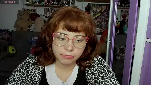 Snapshot of soficammy chatting on December 2024 02:08:02 AM soficammy online show from December 2024 02:08:02 AM