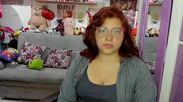 Snapshot of soficammy chatting on January 2025 03:01:01 AM soficammy online show from January 2025 03:01:01 AM