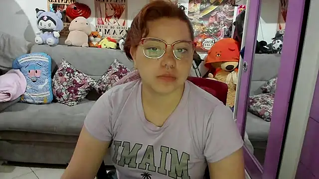 Snapshot of soficammy chatting on February 2025 06:01:02 PM soficammy online show from February 2025 06:01:02 PM