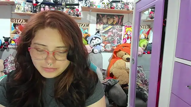 Snapshot of soficammy chatting on September 2025 09:05:01 PM soficammy online show from September 2025 09:05:01 PM