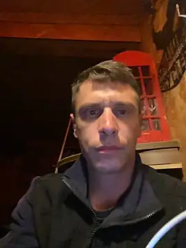 DillPie online show from November 2025 07:52:02 AM