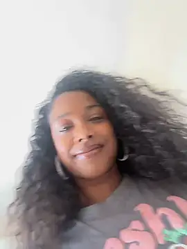 Snapshot of mismialove chatting on June 2026 09:17:02 PM mismialove online show from June 2026 09:17:02 PM