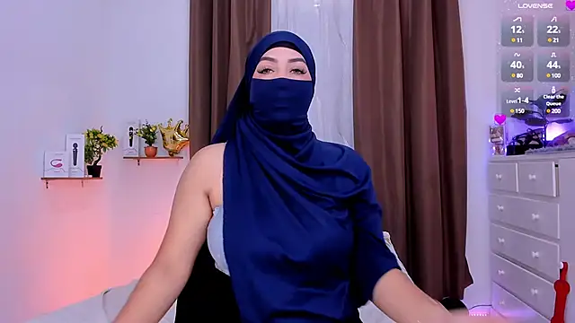 KeishaDanger  online show from February 2025 08:39:01 PM