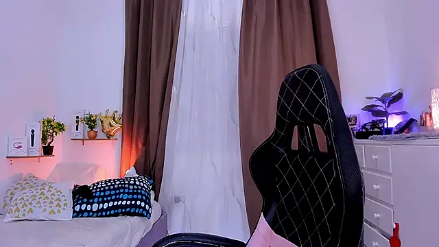 KeishaDanger  online show from March 2025 04:34:02 AM