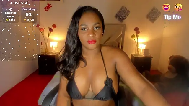 Snapshot of Miagrace chatting on November 2025 10:20:02 PM Miagrace online show from November 2025 10:20:02 PM