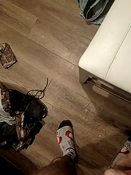 Donglong80 online show from December 2025 12:55:01 PM