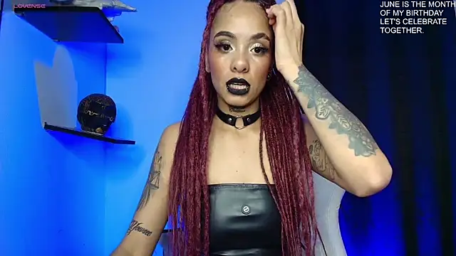 Snapshot of luci_fer_devil chatting on June 2026 02:10:02 AM luci fer devil online show from June 2026 02:10:02 AM