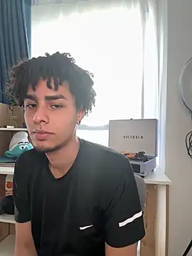 Snapshot of bigryann23 chatting on November 2025 09:59:01 PM bigryann23 online show from November 2025 09:59:01 PM